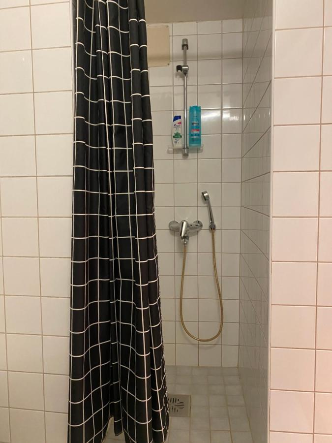 Big Studio Close To Center With Wifi Helsinki Exterior foto